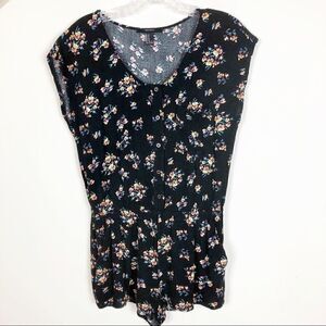 Forever 21 Floral Romper - Size M